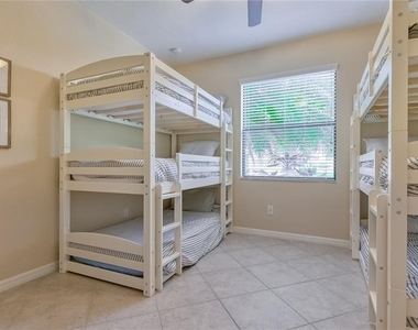 6888 Willowshire Way - Photo Thumbnail 24