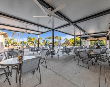 6888 Willowshire Way - Photo Thumbnail 44