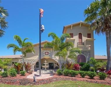 6888 Willowshire Way - Photo Thumbnail 39