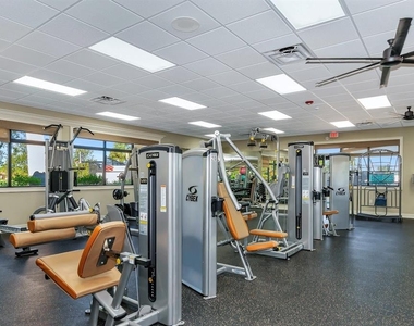 6888 Willowshire Way - Photo Thumbnail 48