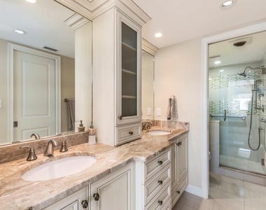 5770 Midnight Pass Road - Photo Thumbnail 22