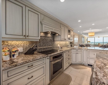 5770 Midnight Pass Road - Photo Thumbnail 4