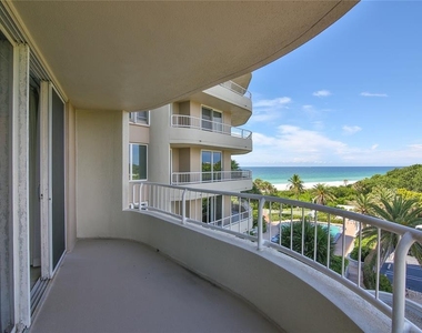 775 Longboat Club Road - Photo Thumbnail 21