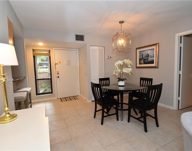 1667 Brookhouse Circle - Photo Thumbnail 7