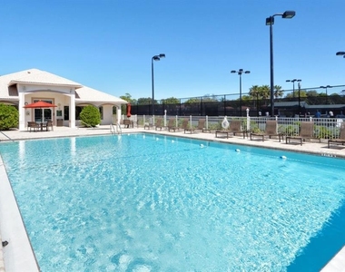 9300 Clubside Circle - Photo Thumbnail 38