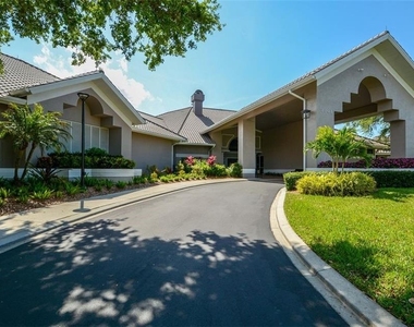 9300 Clubside Circle - Photo Thumbnail 22