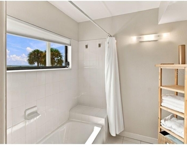 460 Beach Road - Photo Thumbnail 20