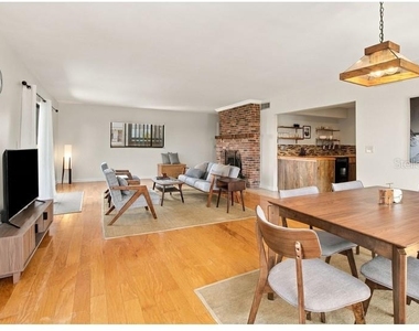 460 Beach Road - Photo Thumbnail 6