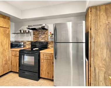 460 Beach Road - Photo Thumbnail 12