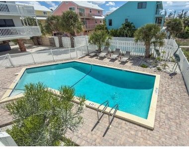 460 Beach Road - Photo Thumbnail 33