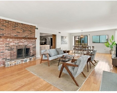 460 Beach Road - Photo Thumbnail 5