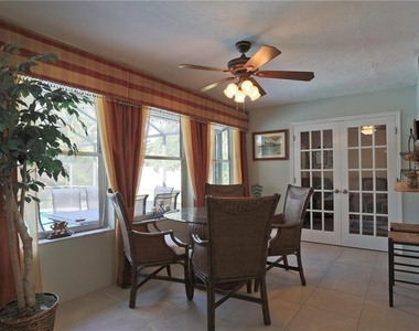 2929 Mayflower Street - Photo Thumbnail 11