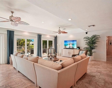 85 S Polk Drive - Photo Thumbnail 13