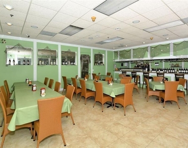 655 Cedars Court - Photo Thumbnail 13