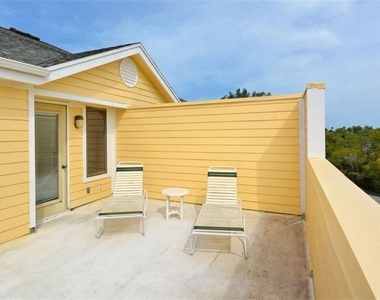 655 Cedars Court - Photo Thumbnail 12