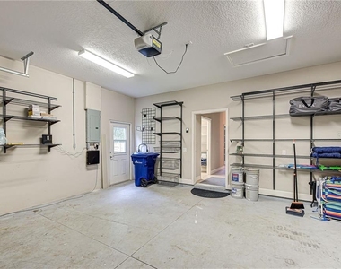 2330 Bradford Street - Photo Thumbnail 24