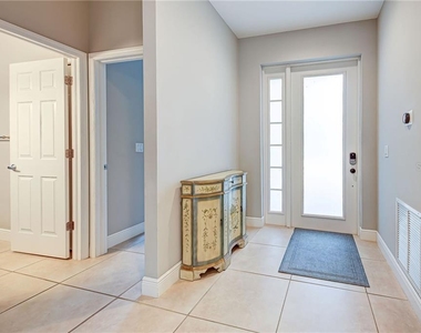 2330 Bradford Street - Photo Thumbnail 11