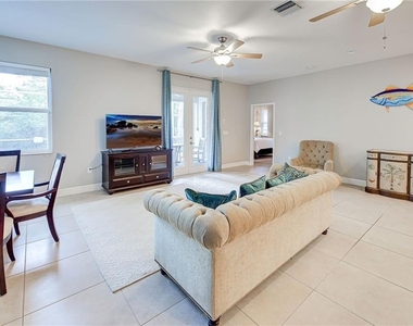 2330 Bradford Street - Photo Thumbnail 23