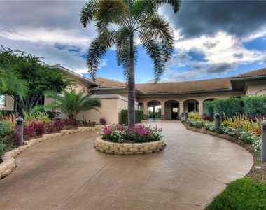 5270 Hyland Hills Avenue - Photo Thumbnail 4