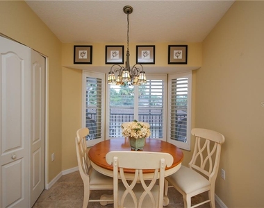 5330 Hyland Hills Avenue - Photo Thumbnail 13