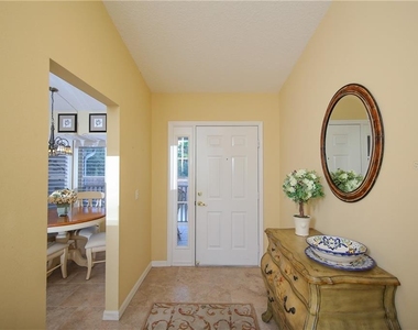 5330 Hyland Hills Avenue - Photo Thumbnail 5
