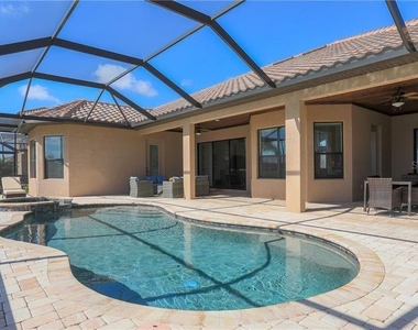 5528 Arnie Loop - Photo Thumbnail 30