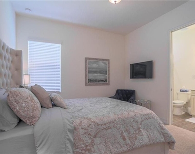 5528 Arnie Loop - Photo Thumbnail 21