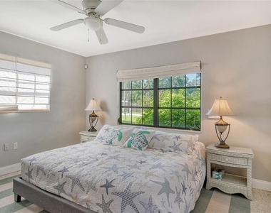 2309 Lynn Street - Photo Thumbnail 15