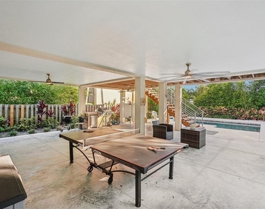501 Channel Lane - Photo Thumbnail 36