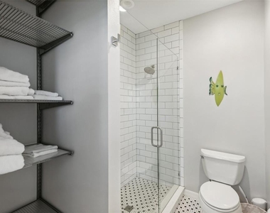 501 Channel Lane - Photo Thumbnail 28