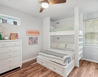 501 Channel Lane - Photo Thumbnail 26
