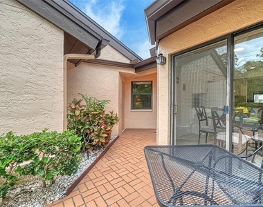 6281 Timberlake Drive - Photo Thumbnail 17