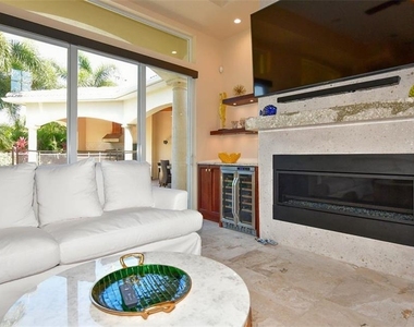 1179 Morningside Place - Photo Thumbnail 15