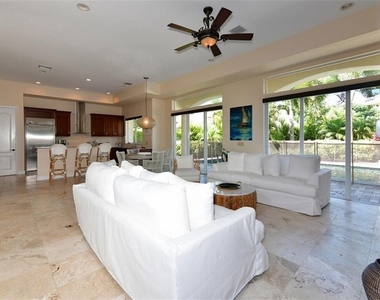 1179 Morningside Place - Photo Thumbnail 13