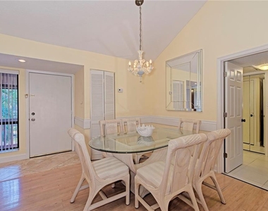 1677 Brookhouse Circle - Photo Thumbnail 8