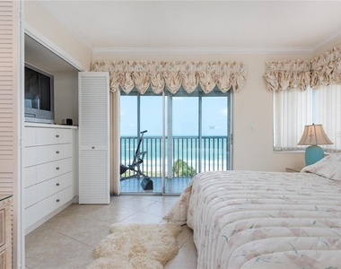 4825 Gulf Of Mexico Drive - Photo Thumbnail 14