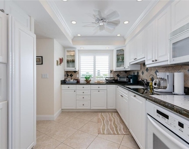 4825 Gulf Of Mexico Drive - Photo Thumbnail 7