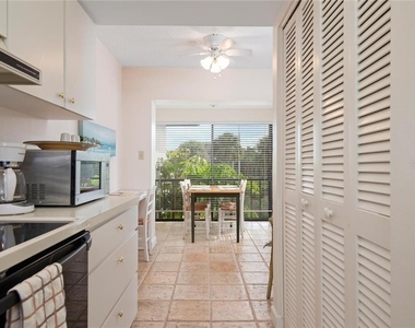 5393 Gulf Of Mexico Drive - Photo Thumbnail 9