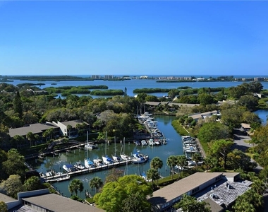 1716 Glenhouse Drive - Photo Thumbnail 16