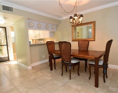 1716 Glenhouse Drive - Photo Thumbnail 7