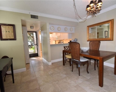 1716 Glenhouse Drive - Photo Thumbnail 4