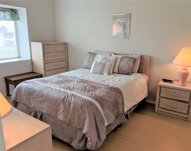 4378 Maderia Court Court - Photo Thumbnail 4