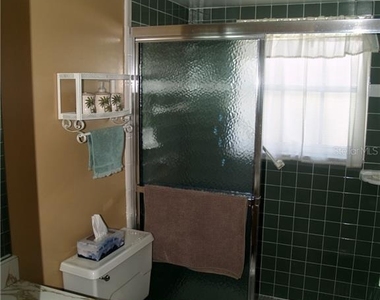 7405 W Country Club Drive N - Photo Thumbnail 9