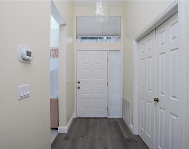 7725 Whitebridge Glen - Photo Thumbnail 4