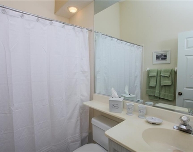 7725 Whitebridge Glen - Photo Thumbnail 14