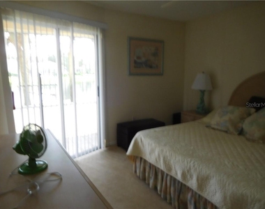 9300 Clubside Circle - Photo Thumbnail 12