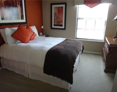 8325 38th Street Circle E - Photo Thumbnail 16