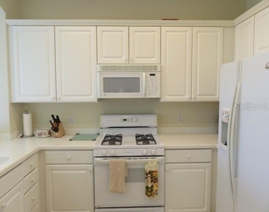 9720 Sea Turtle Terrace - Photo Thumbnail 5