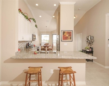 12720 Sorrento Way - Photo Thumbnail 6