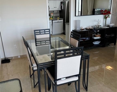 1102 Ben Franklin Drive - Photo Thumbnail 5